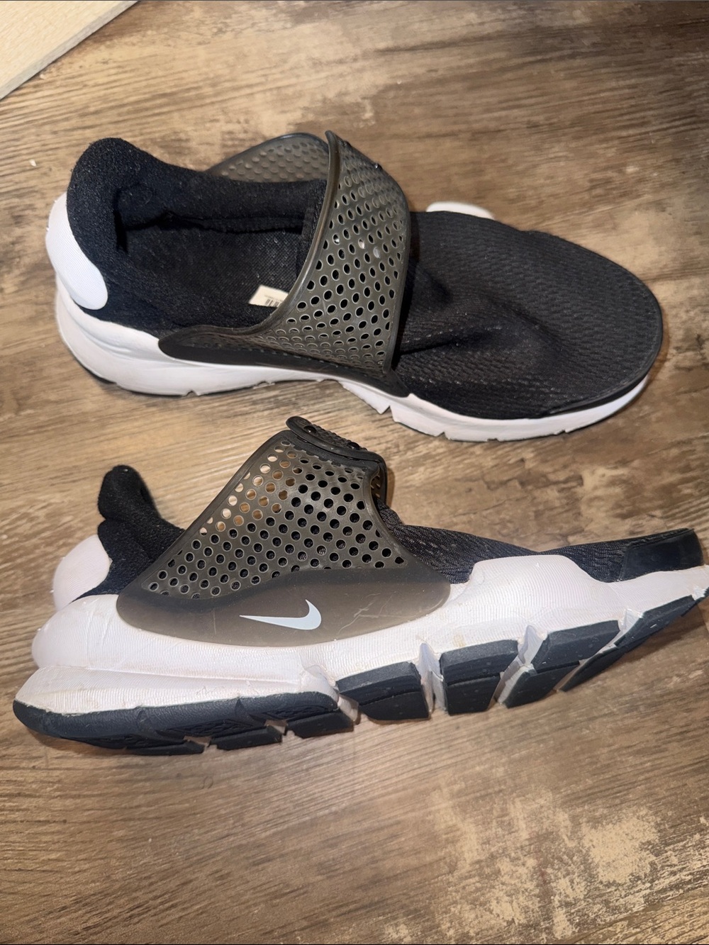Nike Kids Black and White Slip-On Sport Sandals with Grey Strap